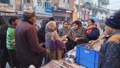 Distribution of warm cloths